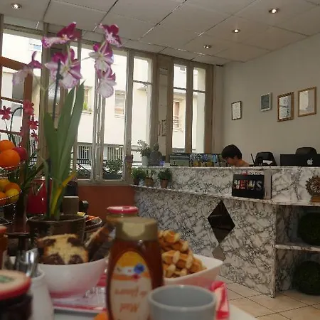 Novex מלון פריז